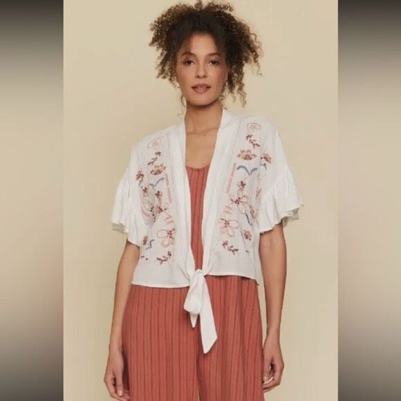 ✨Mystree Kimono Embroidered Ruffle Sleeve Sz Small Top Tie Front✨ - Picture 4 of 12